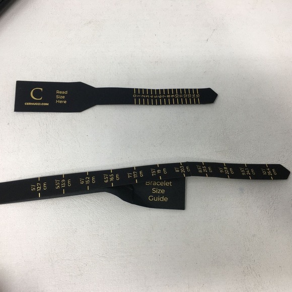 CERNUCCI Gift Box w/Faux Leather Zip Pouch & Sizers, Black - Picture 3 of 4